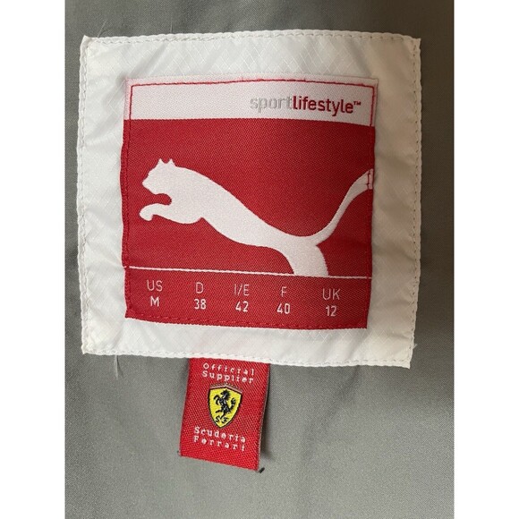 Puma Fomula 1 Scuderia Ferrari Down Jacket Medium White Puffer - Picture 3 of 9